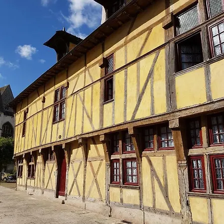 Apartment Du Vieux